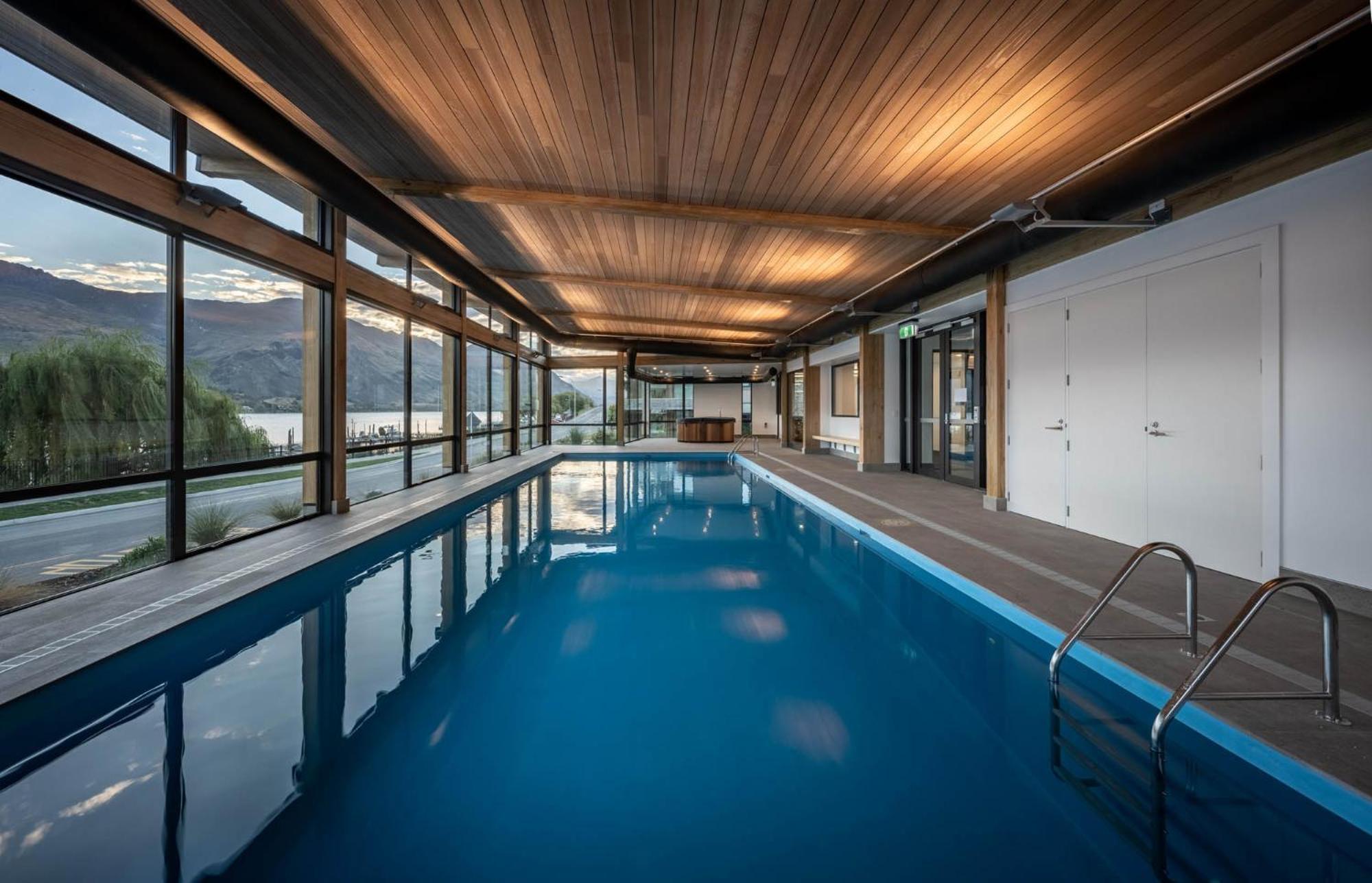 Marina Terrace Apartments, Wanaka Exteriör bild